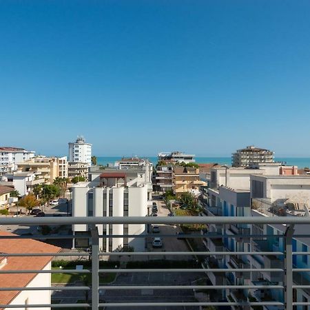 Апарт отель Boca Marina Альба-Адриатика Экстерьер фото